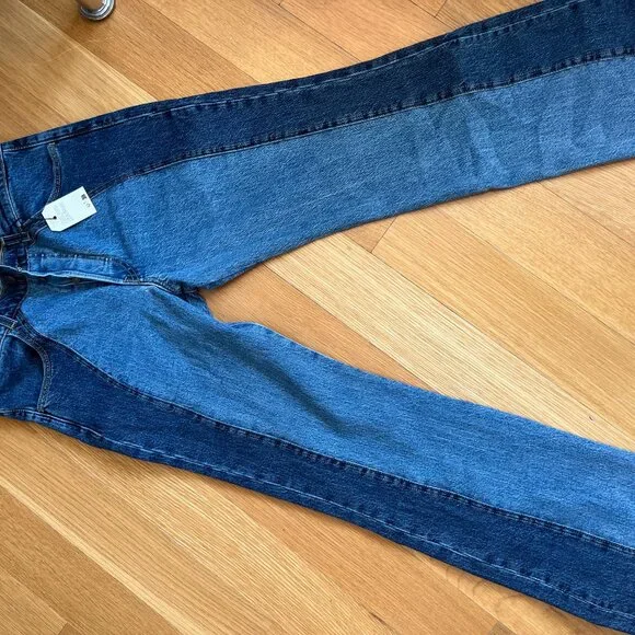 Levi's Wedgie Boot Cut Jeans - Picture 2 of 7